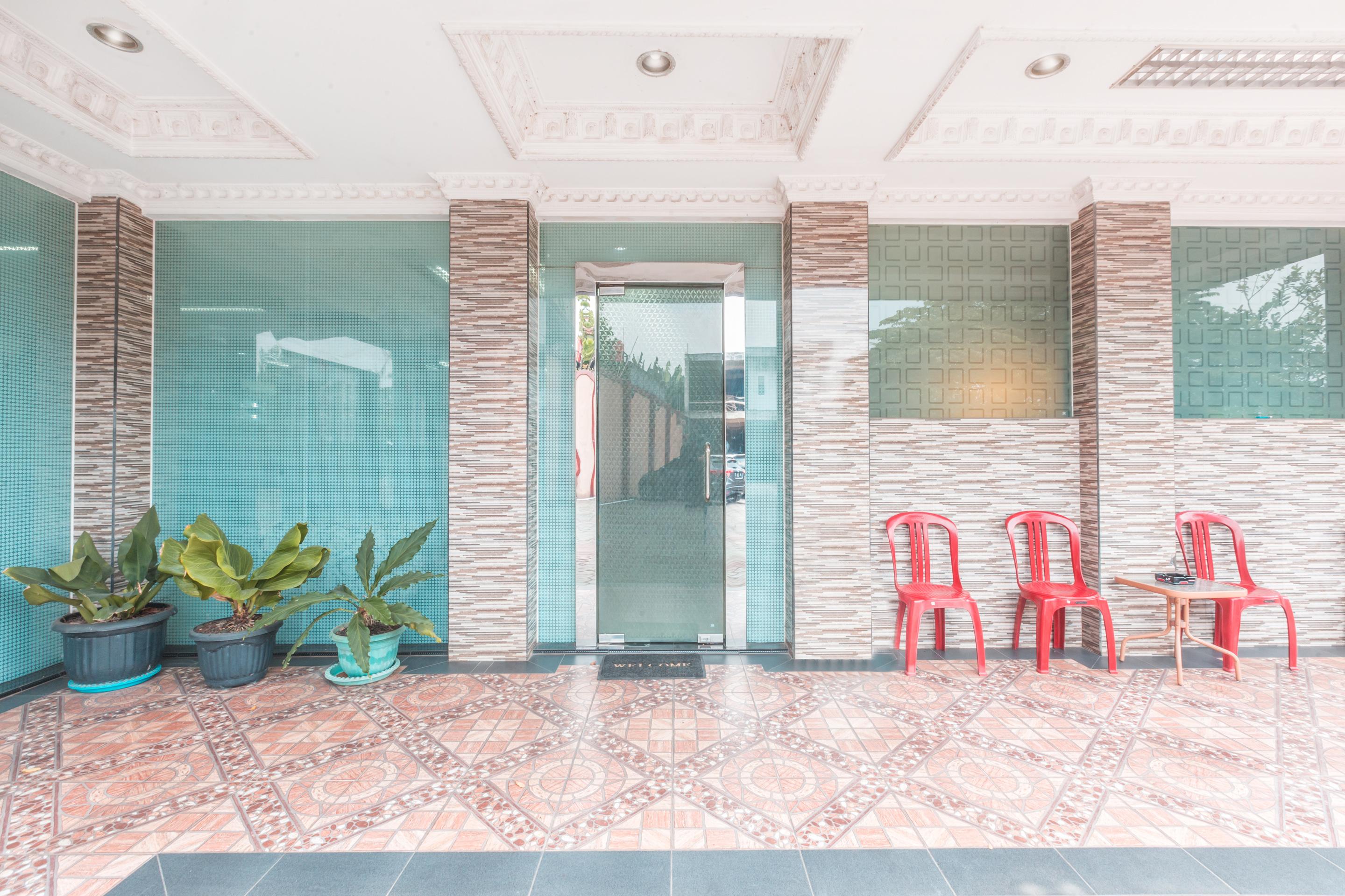OYO 1640 Fallinda Hotel Bogor Esterno foto