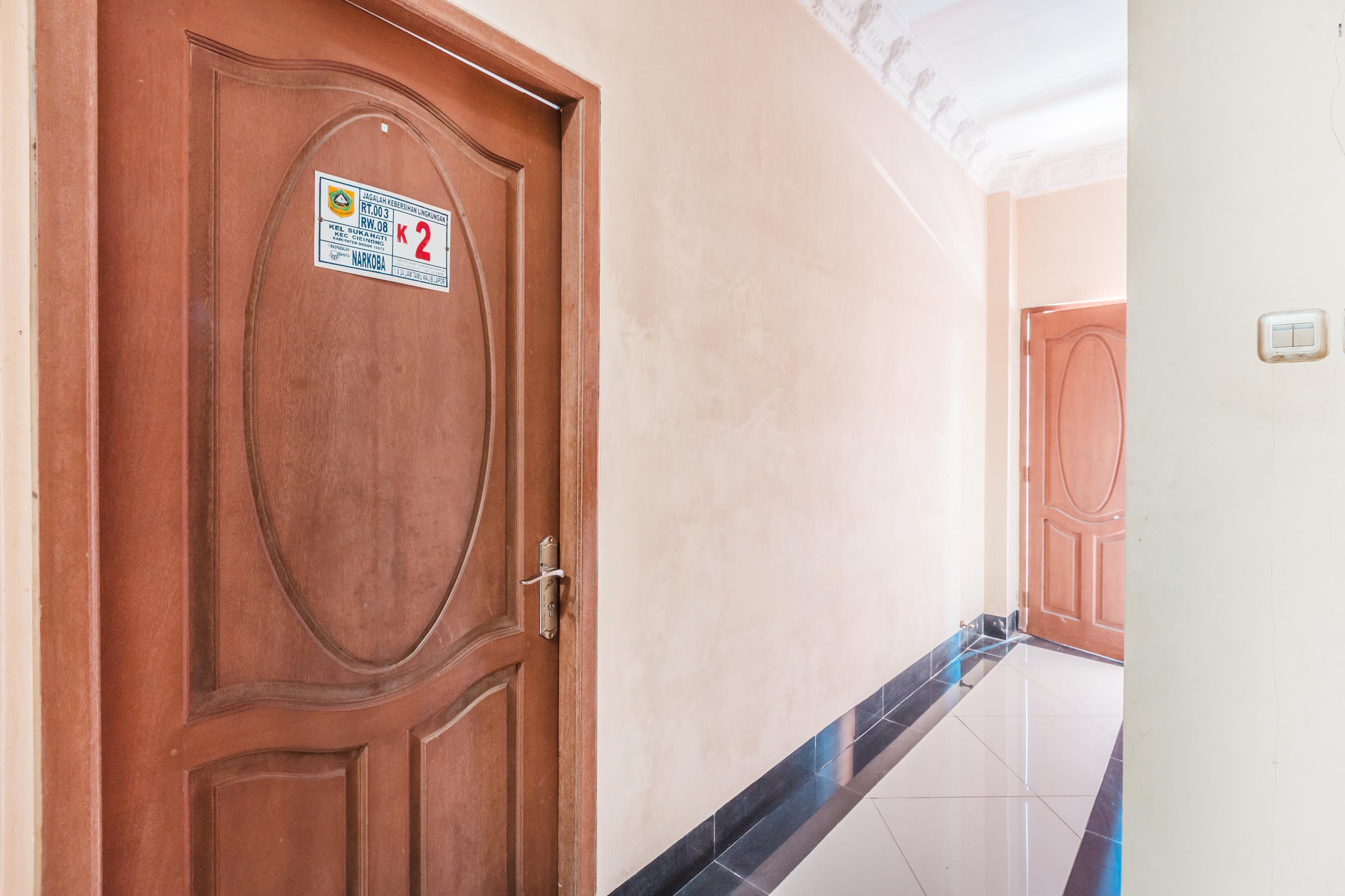 OYO 1640 Fallinda Hotel Bogor Esterno foto